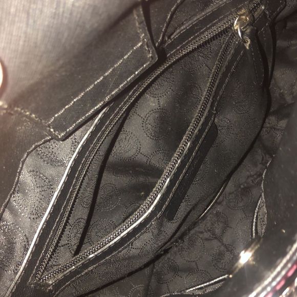 MICHAEL KORS Fuchsia & Black Saffiano Leather Satchel w Silver Chain Crossbody - Picture 17 of 17